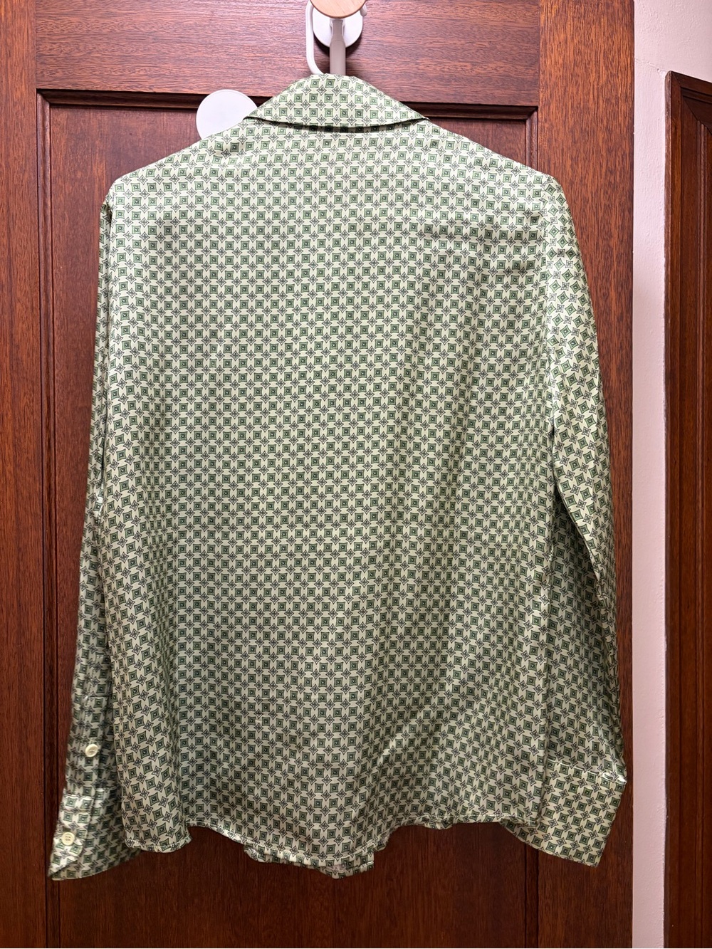 Reformation Silk Green Patterned Button-Up Shirt - Picture 4 of 5